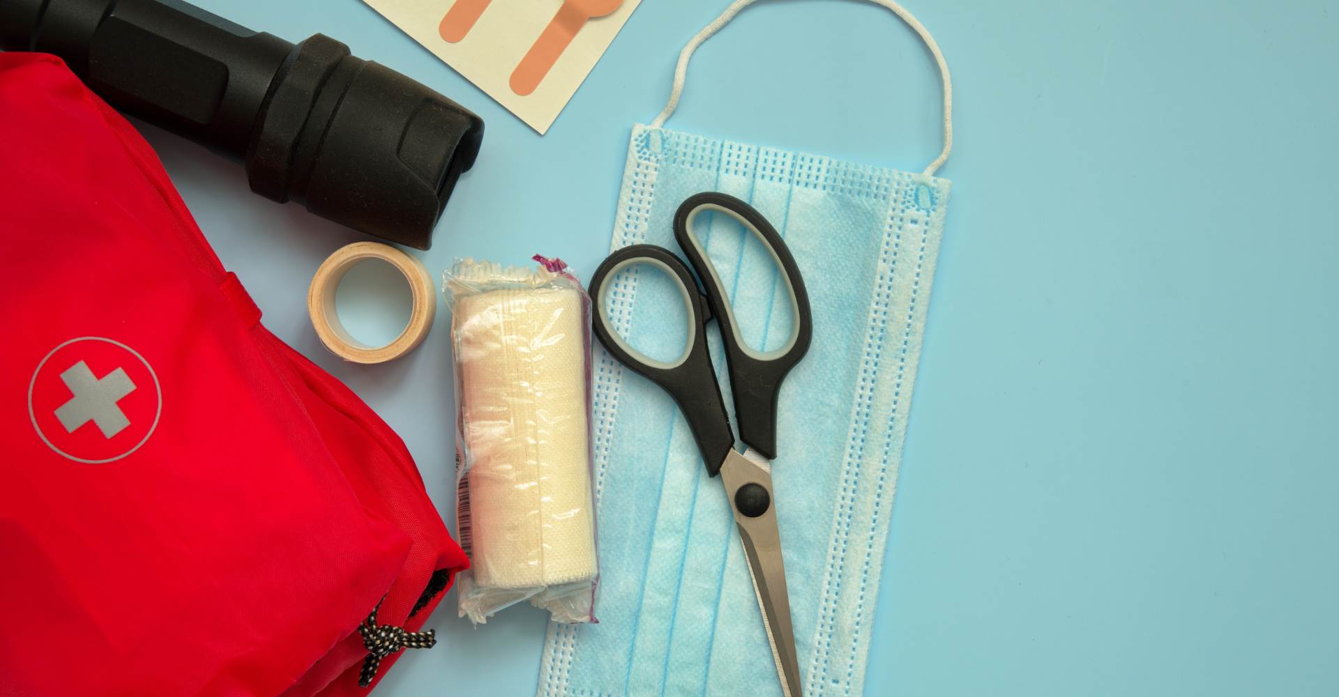 trousse-de-secours trousse-de-secours