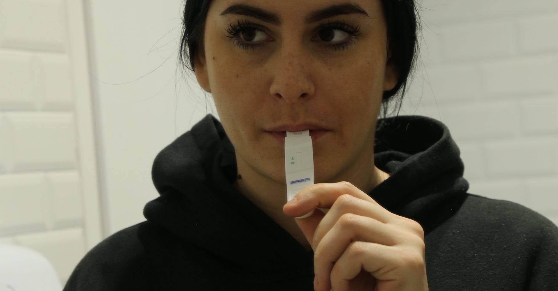 test-salivaire-essai