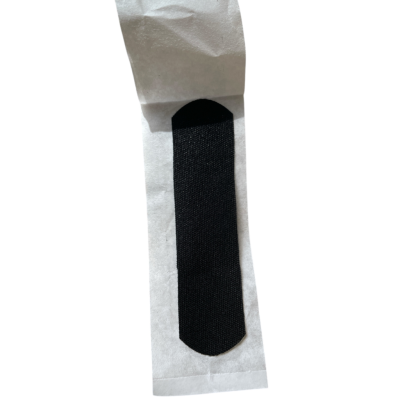 Boîte de 100 Pansements noirs 19 x 72 mm Detectaplast ®