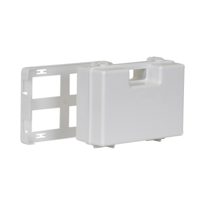 Coffret de secours blanc compartimenté
